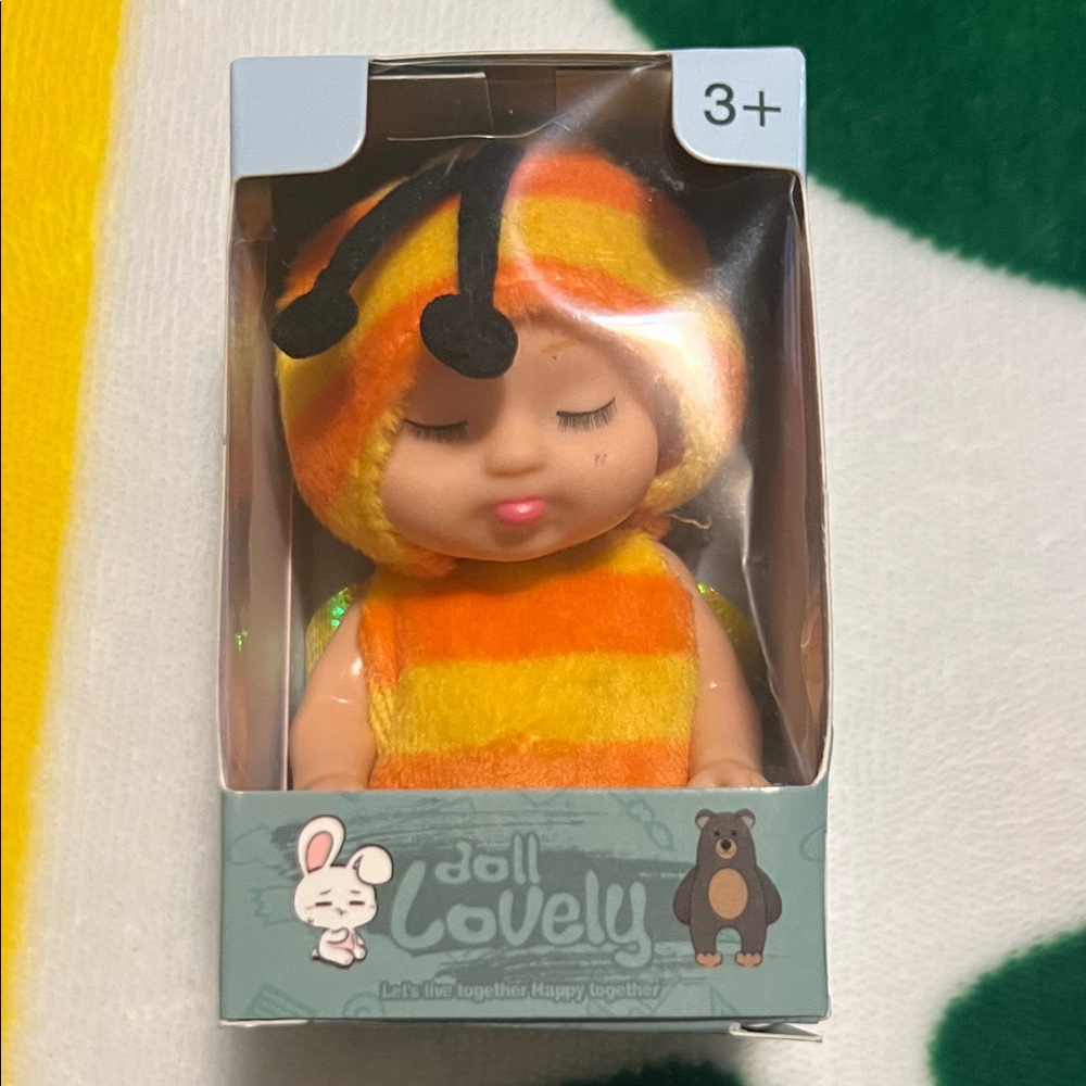 Doll Lovely Mini Baby Doll - Picture 2 of 7